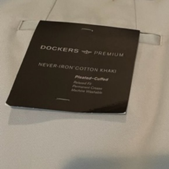 Levi Dockers Brand new with tags! - Picture 7 of 9